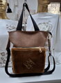 Dámska crossbody kabelka hnedá.