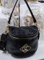 Dámska crossbody kabelka M6600 čierna.