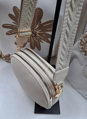 Dámska smotanová crossbody kabelka 3 komorová.