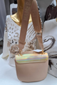 Dámska crossbody kabelka béžovo-zlatá.