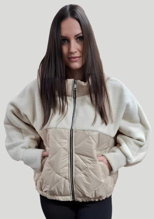 Dámska bunda LOLA s kapucňou smotanová.