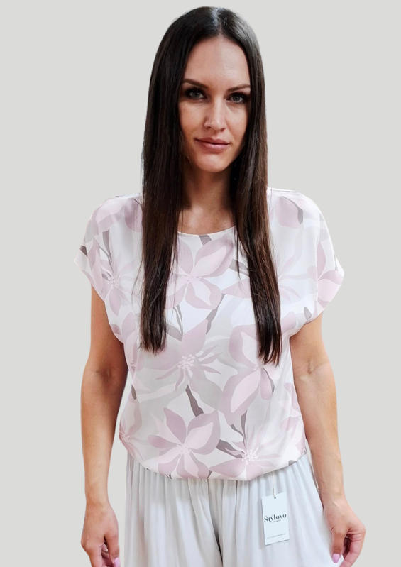 Elegantná blúzka pre plnoštíhle ELLLA. Elegantná blúzka pre plnoštíhle ELLLA.