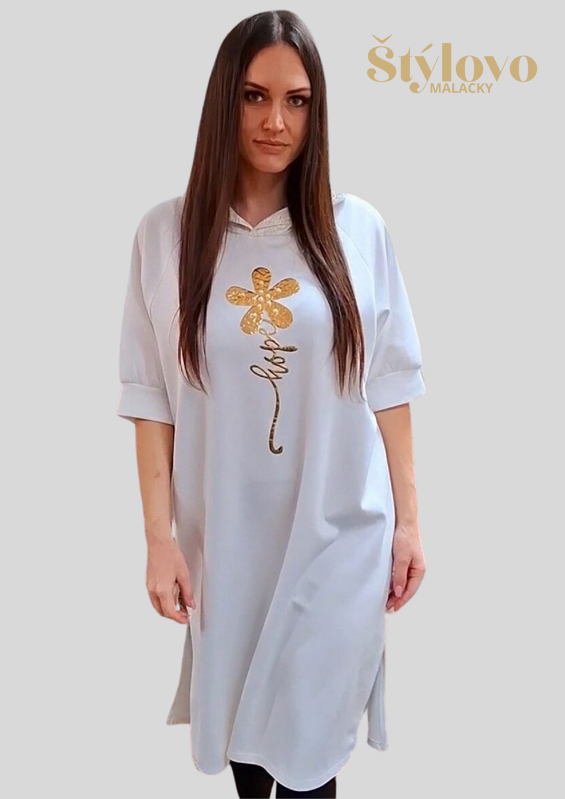 Dámske šaty biele s kapucňou. Dámske šaty biele s kapucňou.