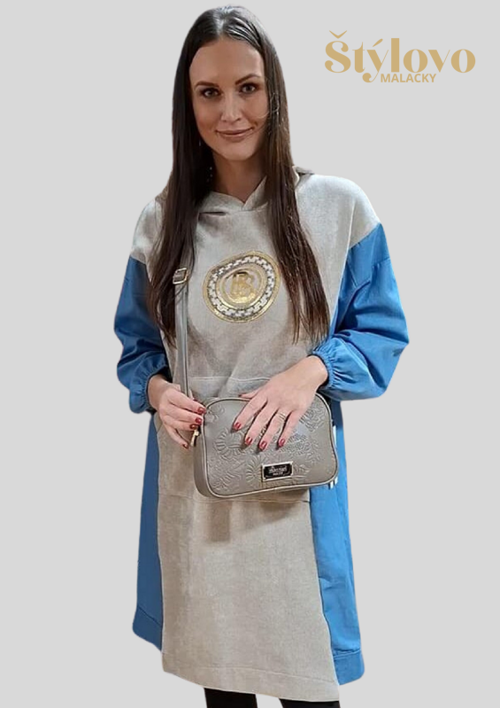 Dámske športové šaty béžové. Dámske športové šaty béžové.