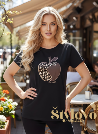 Čierne bavlnené tričko s "JABLKO" výšivkou a flitrami.