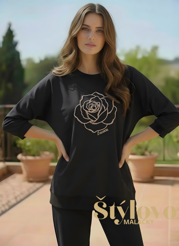 Čierna mikina s veľkou vyšívanou "RUŽOU".