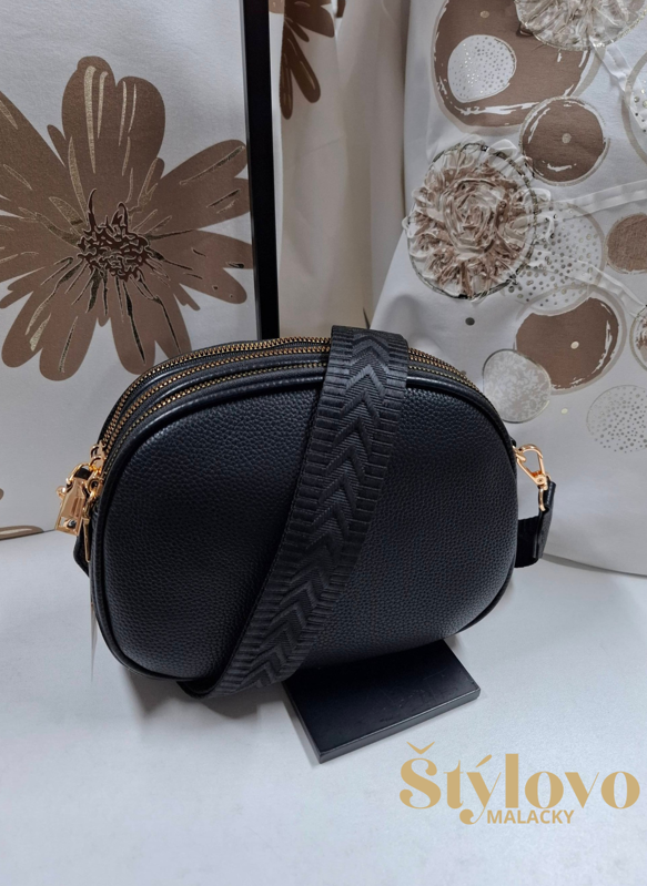 Dámska čierna crossbody kabelka 3 komorová.