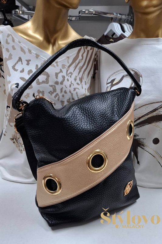 Čierna dámska kabelka na zips, zlaté kovové kruhy.