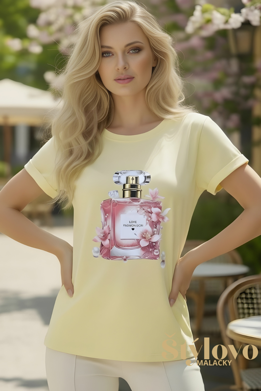 Dámske žlté tričko s parfumom.