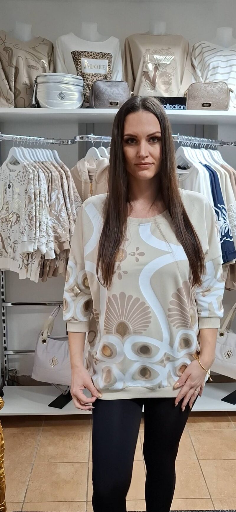 Dámska mikina smotanová. - Image 7